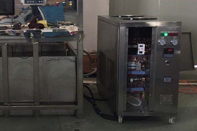 風冷式冷水機組風扇不運行是什么原因？